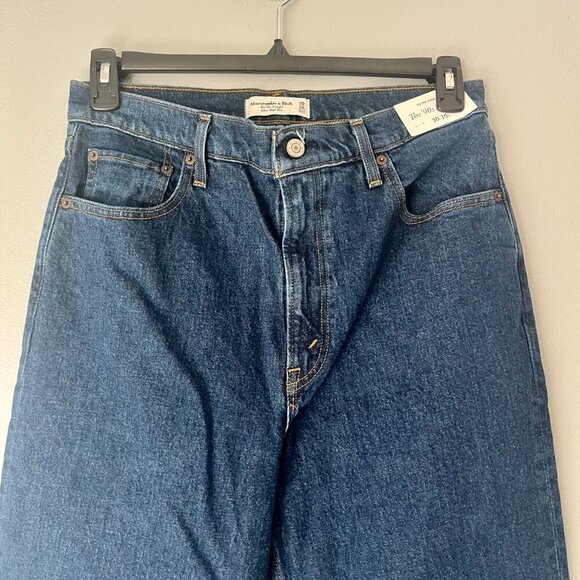 NWT Abercrombie & Fitch The 90's Straight Ultra High Rise Jeans 30 10 Long - Picture 3 of 11